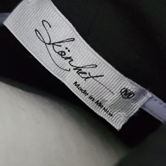 Performance Wear Set - Picture 5 of 8